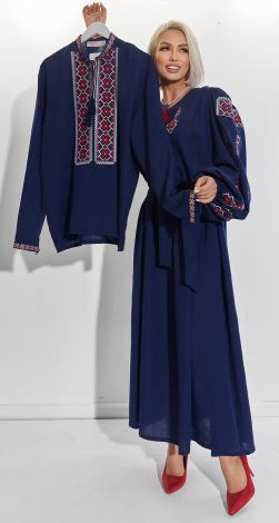 Лляна сукня з вишивкою