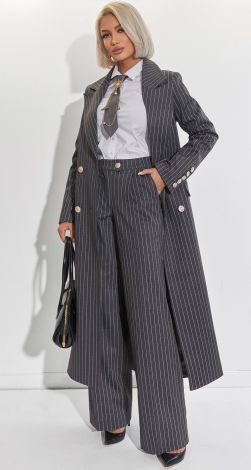 Костюми жіночі