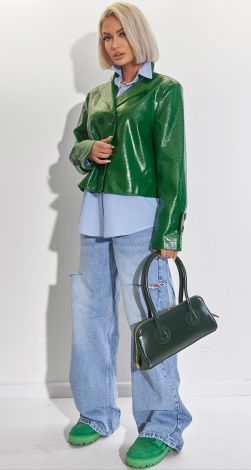 Жіночий верхній одяг