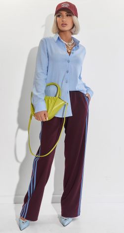 Костюмы женские