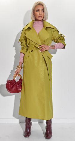 Жіночий верхній одяг