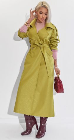 Жіночий верхній одяг