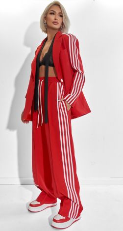 Костюм із лампасами