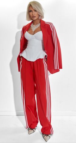 Костюм із лампасами