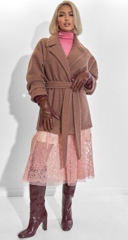 Жіночий верхній одяг