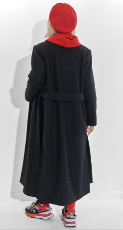 Жіночий верхній одяг