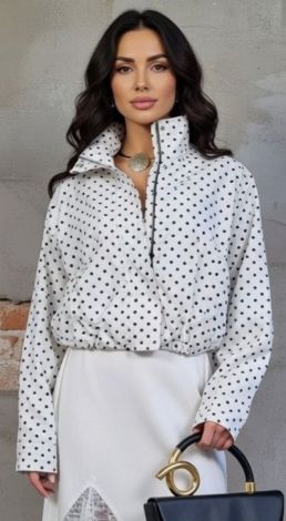 Жіночий верхній одяг