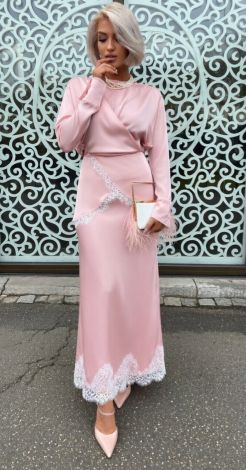 Костюм з еко-шовку, що закохує в кожен рух