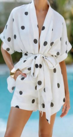 Легкий сет у горошок для сонячних днів