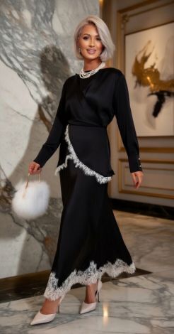 Костюми жіночі