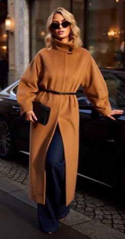 Пальто з характером та бездоганним силуетом