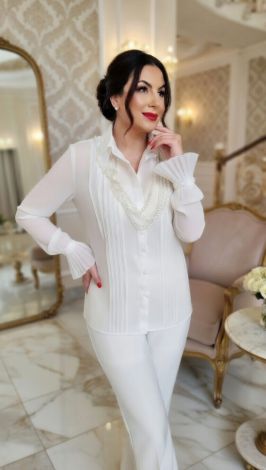 Pleated Detail: Сорочка, яка закохує в деталі