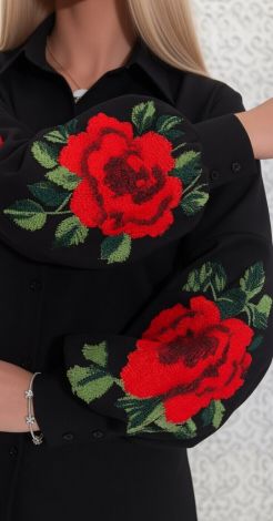 Red Blossom: Сорочка, в якій живе натхнення