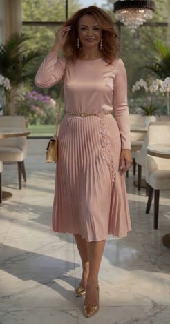 Сукня Silk & Grace: Мистецтво елегантних ліній