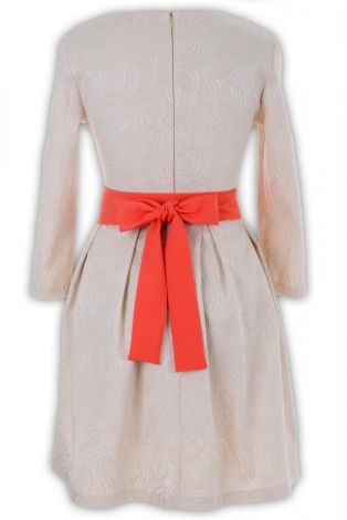 Платья со скидкой