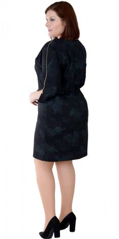 Платье большого размера