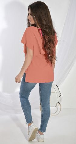 Блуза з воланами