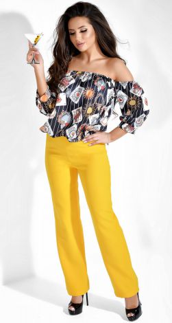 Silk top with PUF sleeves