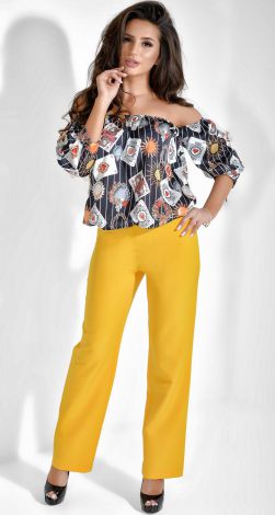 Silk top with PUF sleeves