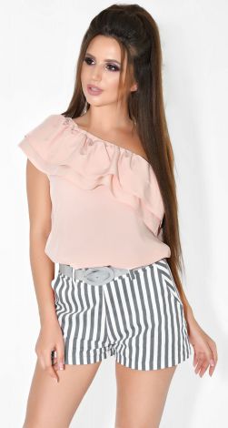 Blouse with ruffles