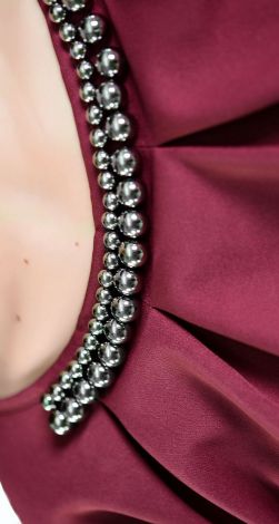 Платье с жемчугом