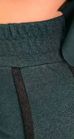 Костюмы женские