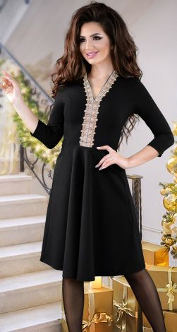 Черное платье