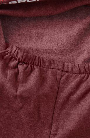 Костюм на мальчика бордовый