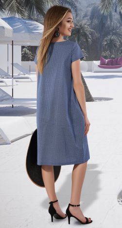 Стильное объёмное платье