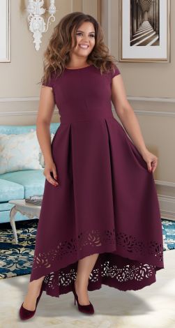 Нарядное платье в пол 