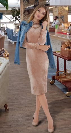 Бархатное платье миди