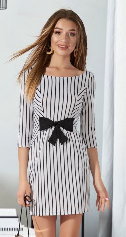 Платье в полоску