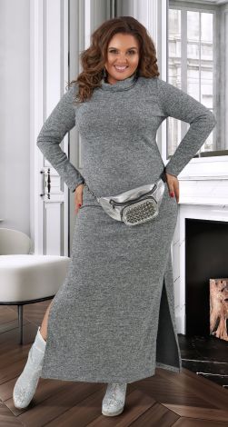 Длинное платье из ангоры