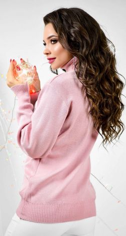 Тёплый и нарядный гольф