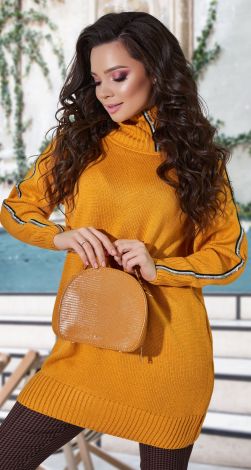 Удлинённый свитер с кристаллами