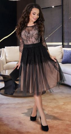 Ніжна гарна сукня