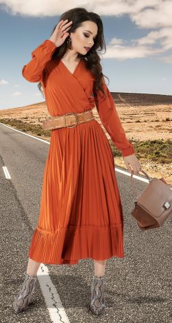 Платье с красивой юбкой плиссе