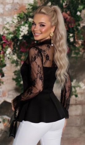 Мереживна блуза з трикотажним корсажем та баскою