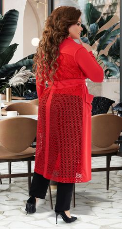 Костюмы женские