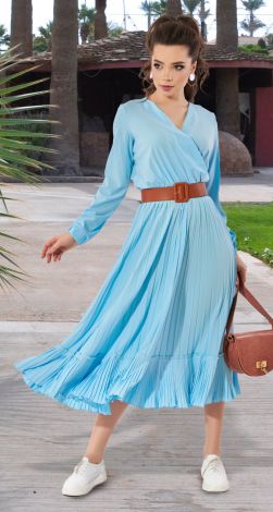 Платье с красивой юбкой плиссе