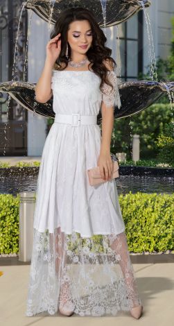 Длинное кружевное платье 