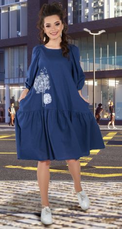 Свободное льняное платье с вышивкой 