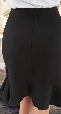 Коротка спідниця з імітацією запаху та воланом