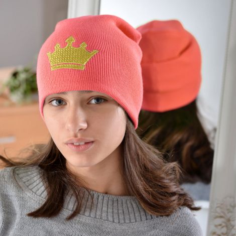 Шапка для дівчаток коралова