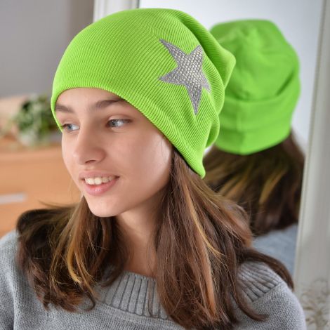 Cap for girls light green
