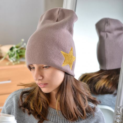 Шапка для дівчаток бежева