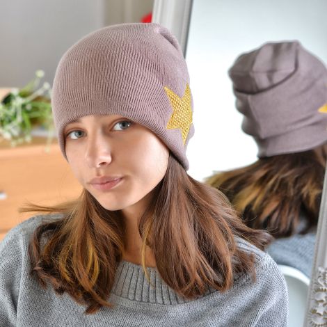 Шапка для дівчаток бежева