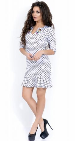 Платье с нежным рисунком