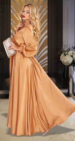 Шелковое вечернее платье