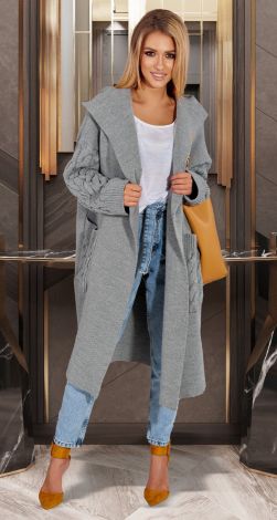 Тёплый кардиган с капюшоном